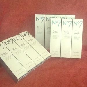 COPY - Boots No 7 Protect & Perfect Serum
